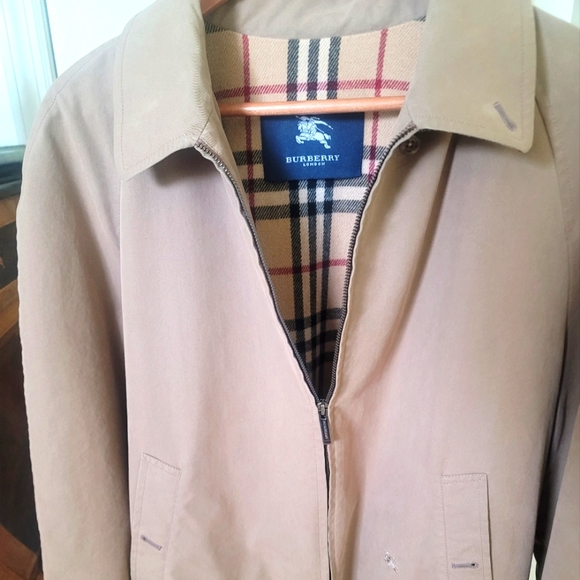 Jacket - Picture 1 of 14